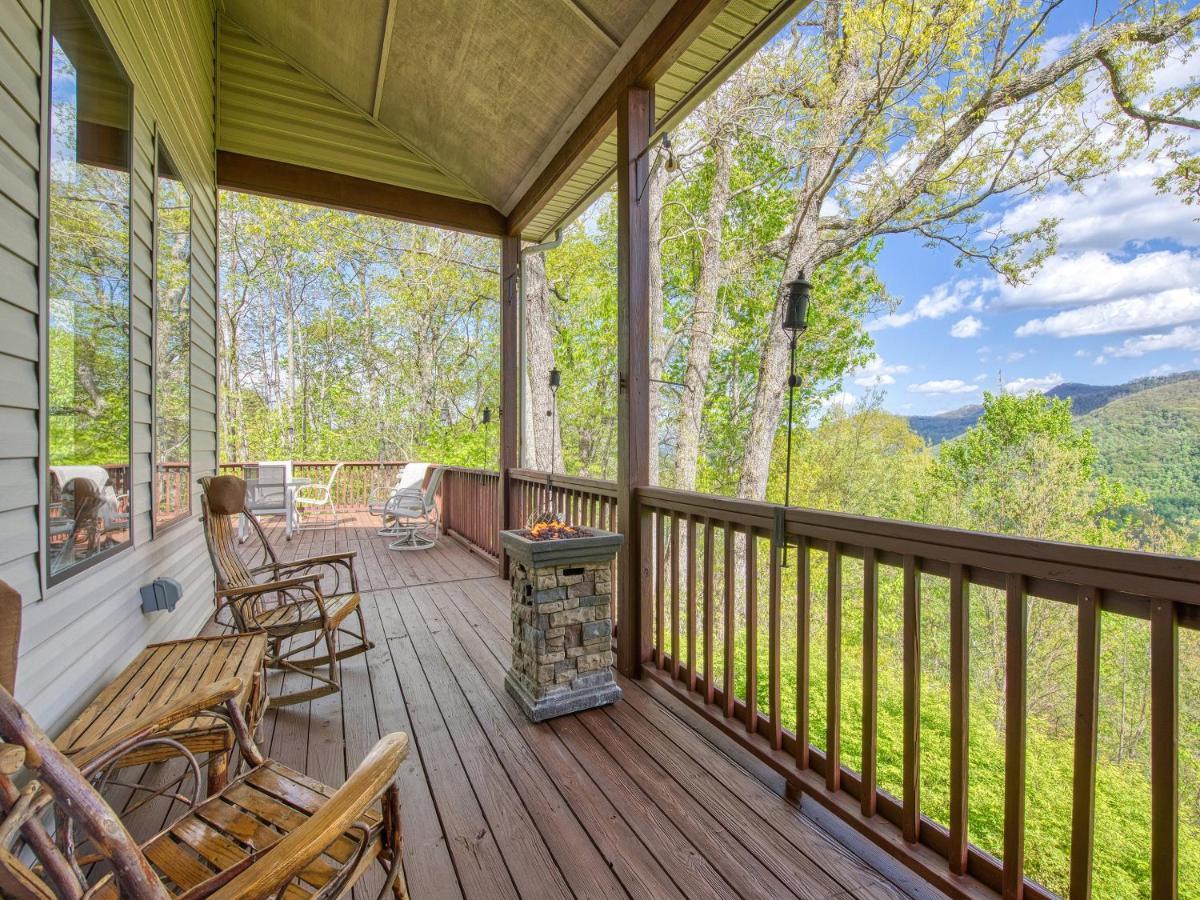 Bonnie View 21 - Amazing Smoky Mountain Retreat With Beautiful Scenic Views! Home Maggie Valley Exterior photo