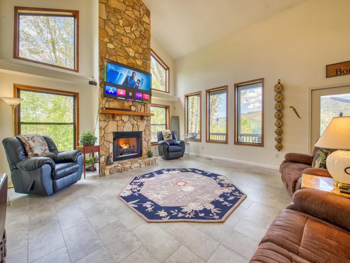 Bonnie View 21 - Amazing Smoky Mountain Retreat With Beautiful Scenic Views! Home Maggie Valley Exterior photo